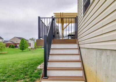 Fenced Stair and Matt Floor Deck Modeling