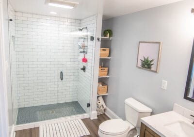 Walnut Flooring and Glass Type Bathroom Modeling